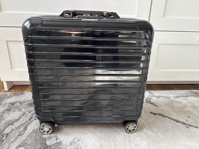 Salsa Deluxe Piloten Koffer von RIMOWA Handgepäck Cabin 4 Rollen Black glänzend 