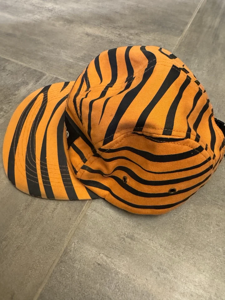 RARO Supreme Zebra 5 Paneles Naranja Gorra de Campamento Sombrero En Naranja De Colección 2011 SS11 OG Foto 2 de 4