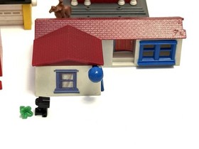 Lot of Vintage Galoob Micro Machines Travel City Pieces Quarry, House, City Hall