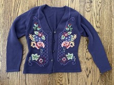 Vintage Romantic style Floral Purple Crewel Embellished Fitted Sweater XS