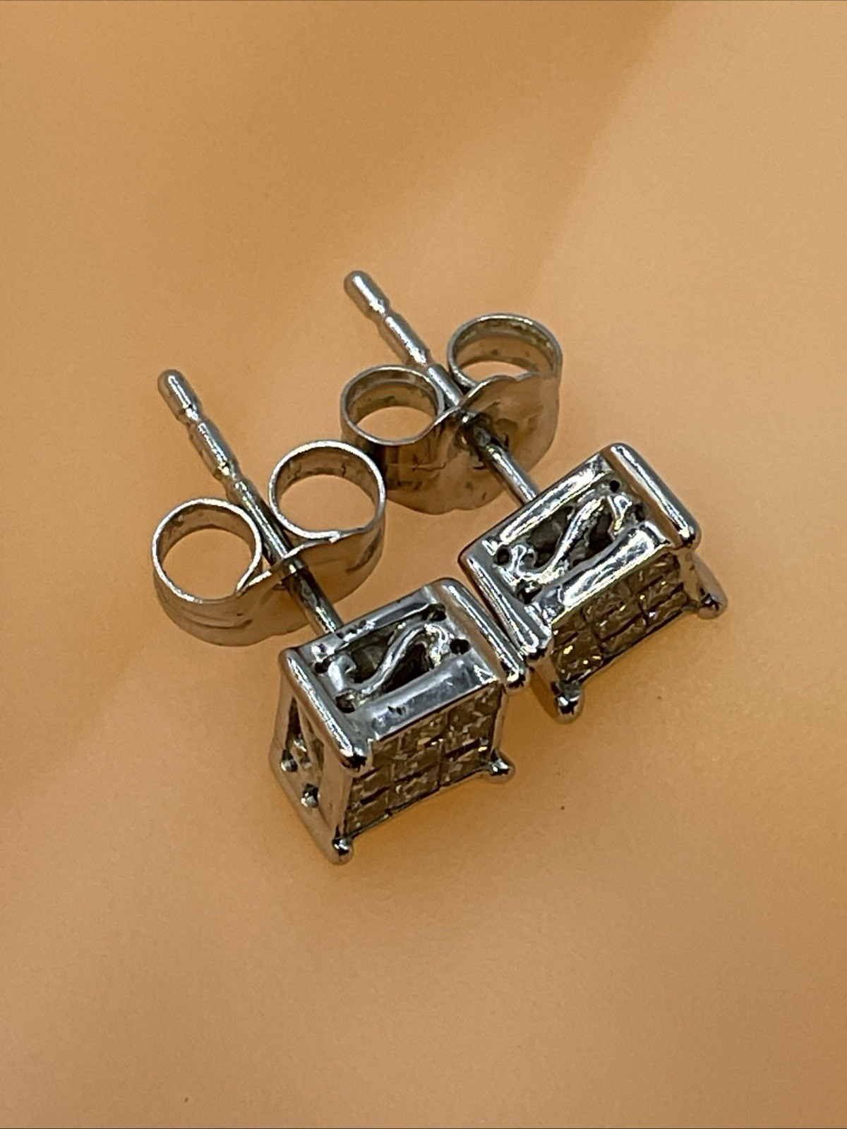 STUD Earrings Solid 14K White Gold Invisible Set … - image 3