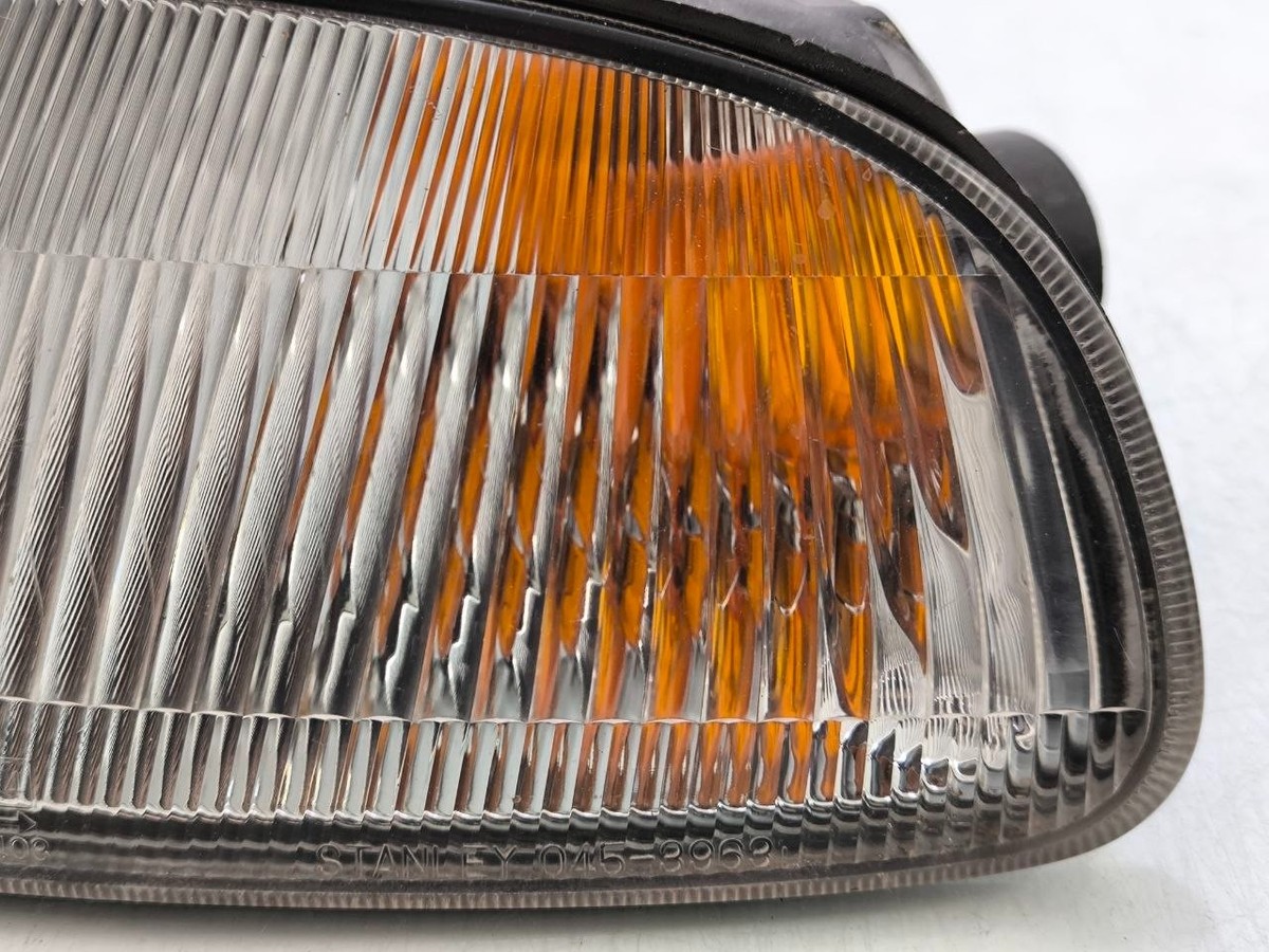 Honda Civic JDM EG6 SR3 OEM STANLEY Blinker Corner Indicator Lamp