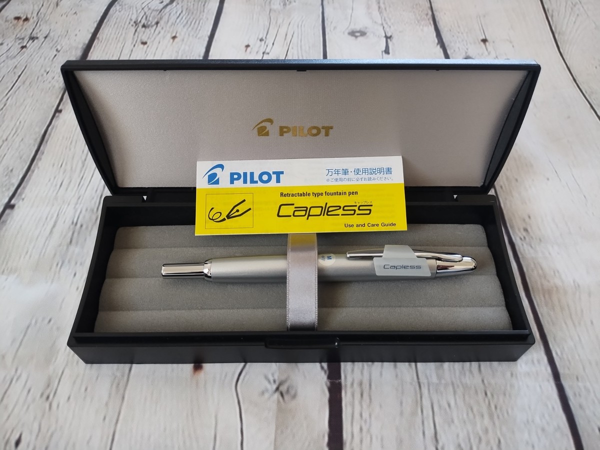 PILOT Capless 万年筆 FCN-1MR-SM Pilot Japan Capless Retractable Fountain Pen FCN-1MR-SM Storage