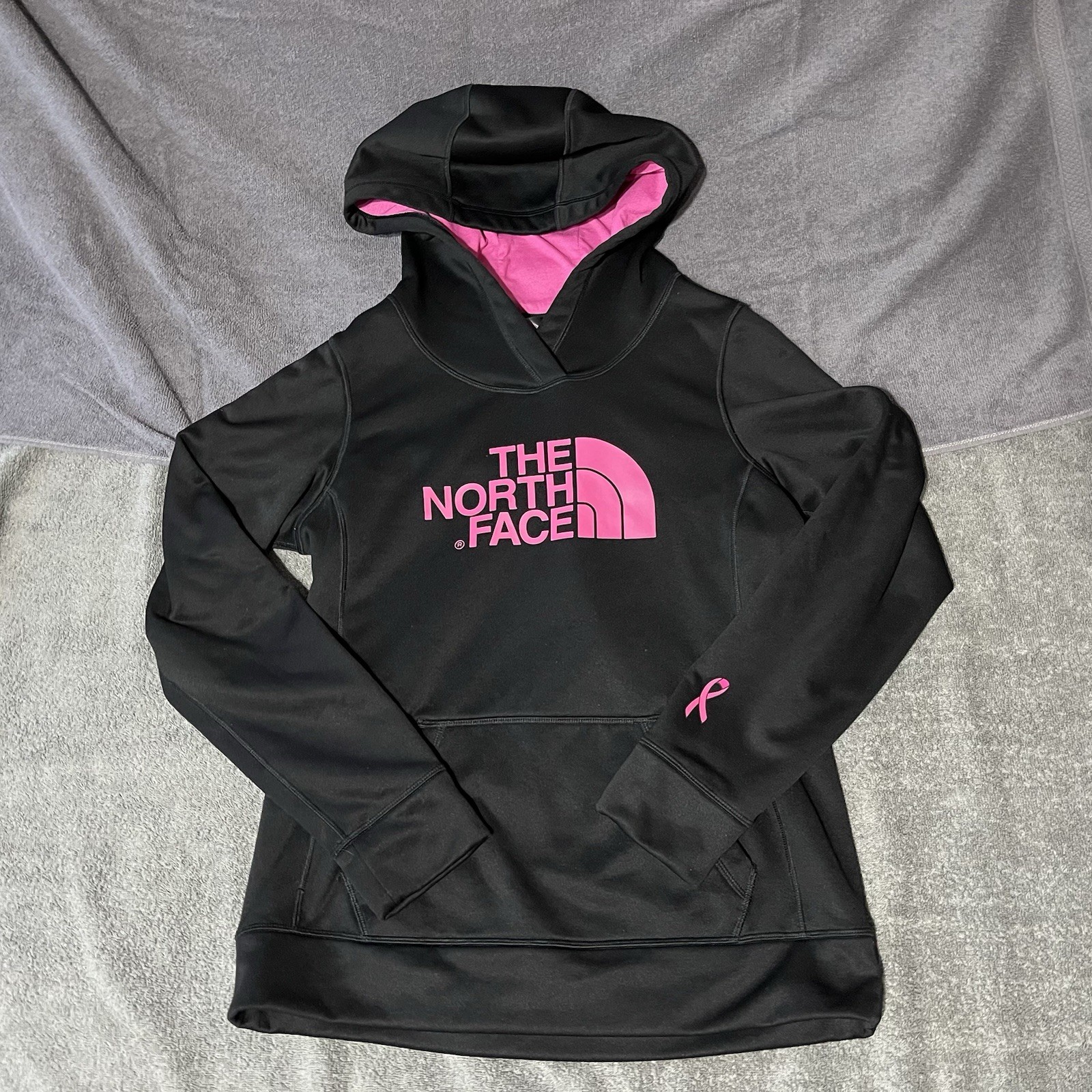 Women’s Medium The North Face Breast Cancer Pink Ribbon Hoodie Black Pink