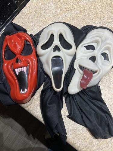 Easter Unlimited Inc Ghost Face Vintage 3 Halloween Mask Lot. Scream Classic