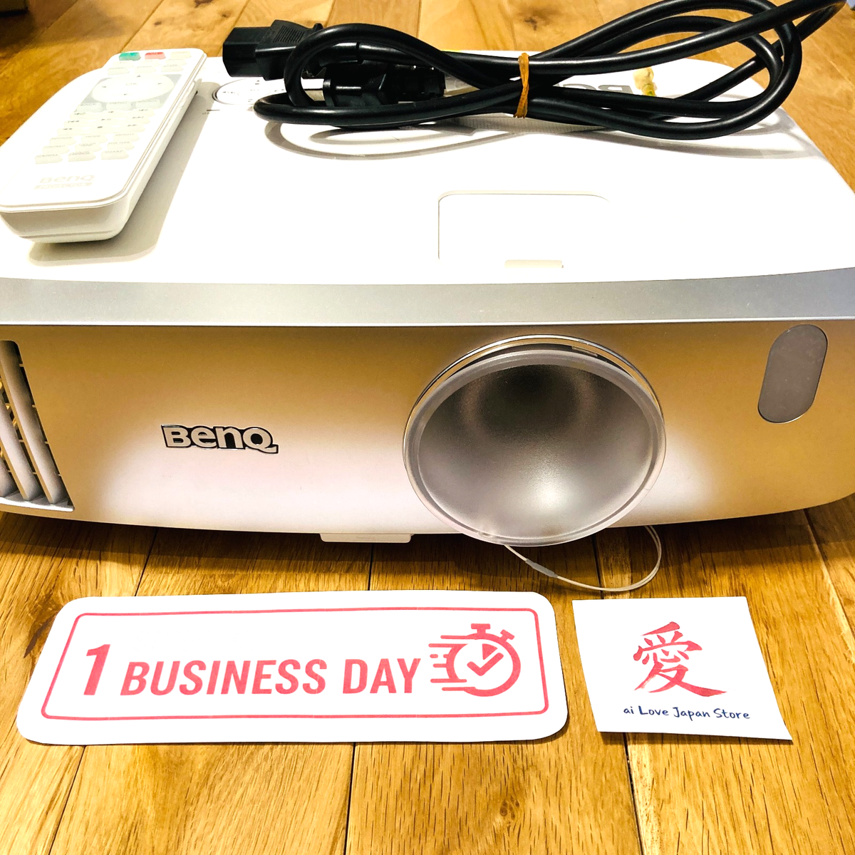 BenQ Projector HT2050 Home Theater DLP Full HD 2200lm 100V 【Lamp