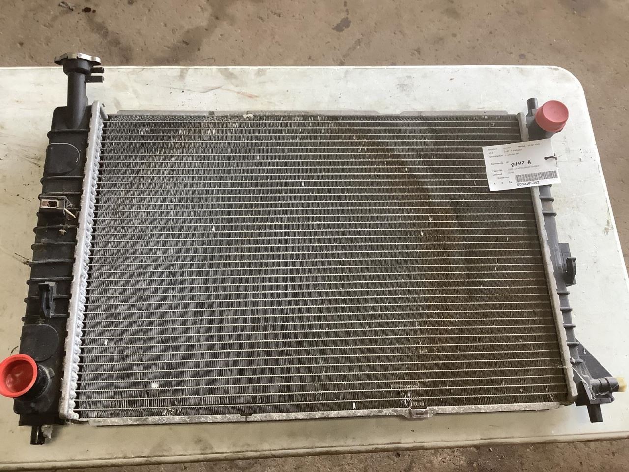 Radiator 6 Cylinder Fits 97-04 MUSTANG 345443