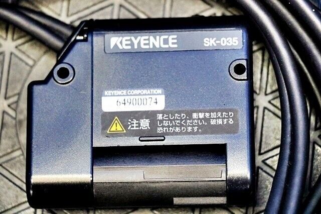 KEYENCE SK-200/ Sensor head SK-035 Static meter Amplifier KEYENCE SK-200/ Sensor head SK-035 Static meter Amplifier