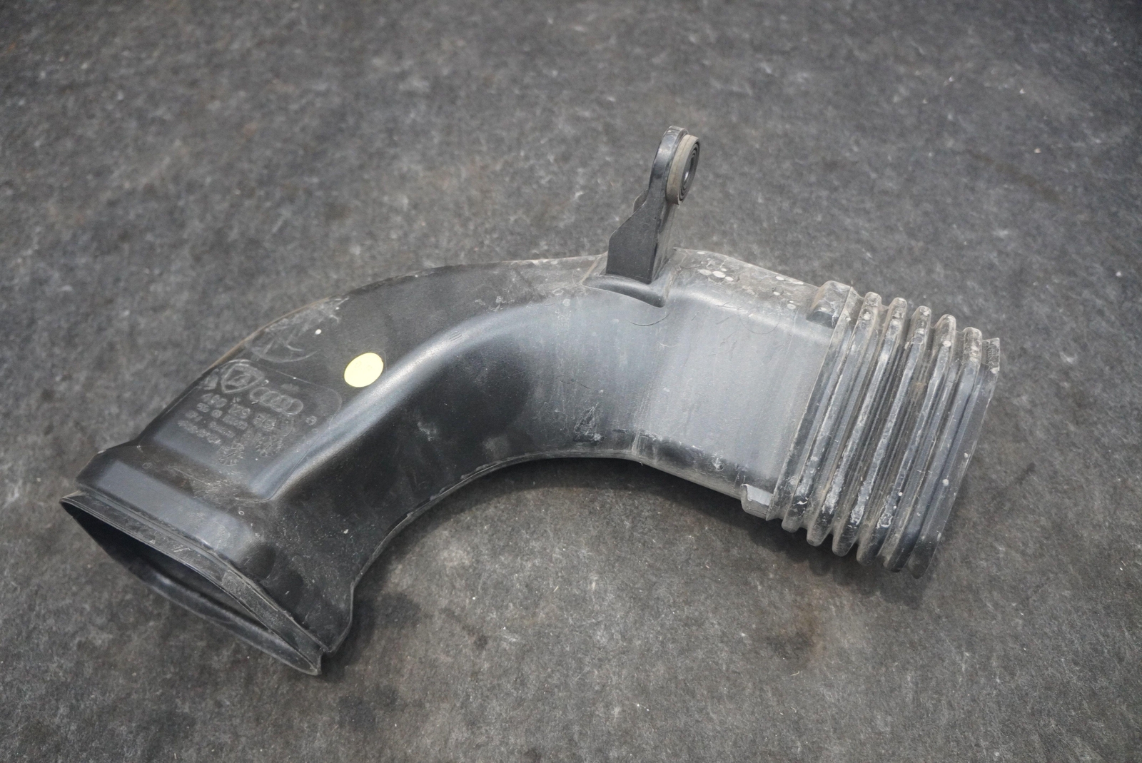 Left Air Cleaner Intake Duct 4S0129519D OEM Lamborghini Huracan 2016