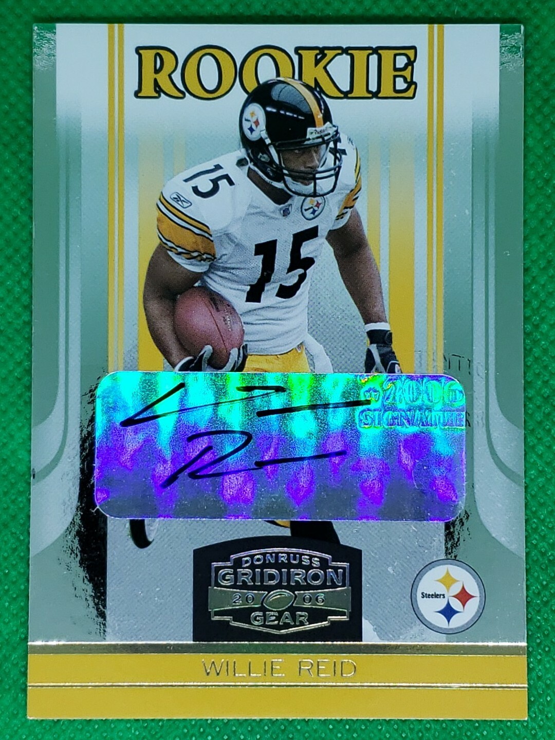 Willie Reid Donruss Gridiron Gear #200 Autograph-Platinum Holofoil
