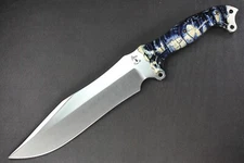 Busse Custom Battle Cry Variant .225”  Satin INFI Blade, Full Blue Clam Handle