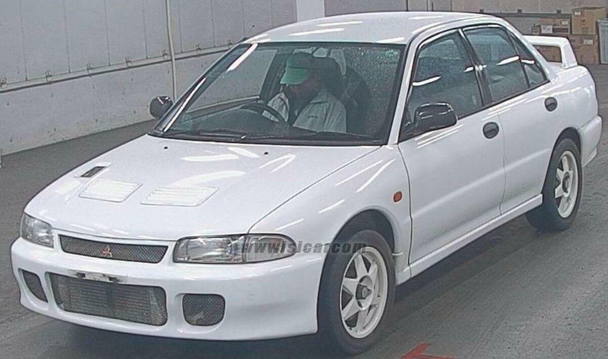 MITSUBISHI LANCER EVO RS CD9A CLIP INSTRUMENT PANEL AIR OUTLET 