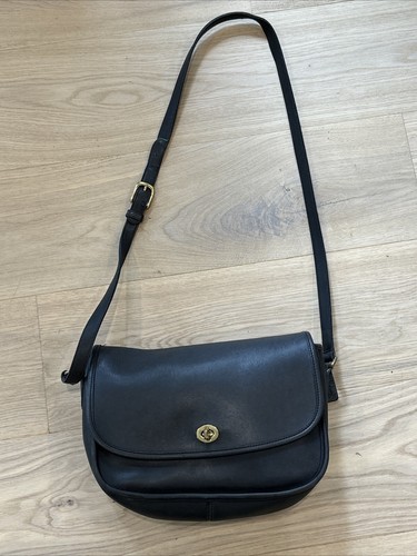 Vintage coach 9790 black - Gem Vintage coach 9790 black - Gem