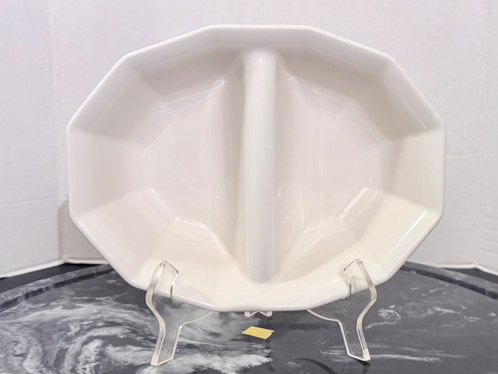 Pfaltzgraff Heritgage White Oval Divided Vegetable Bowl