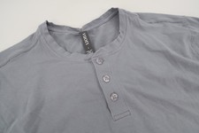 Vuori Shirt Mens Large Gray Pullover Ever Henley Tee Short Sleeve Gym V165