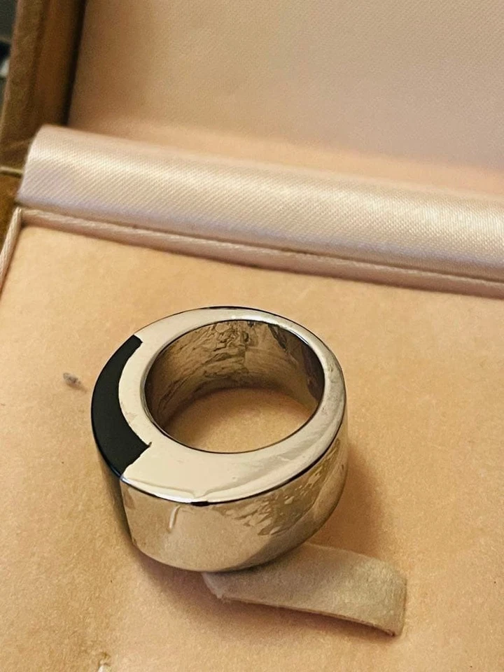 Anillo CHANEL Marca de Coco Logo Plata 925 Negro Joyería Moda Accesorios Unisex Informal Foto 3 de 4