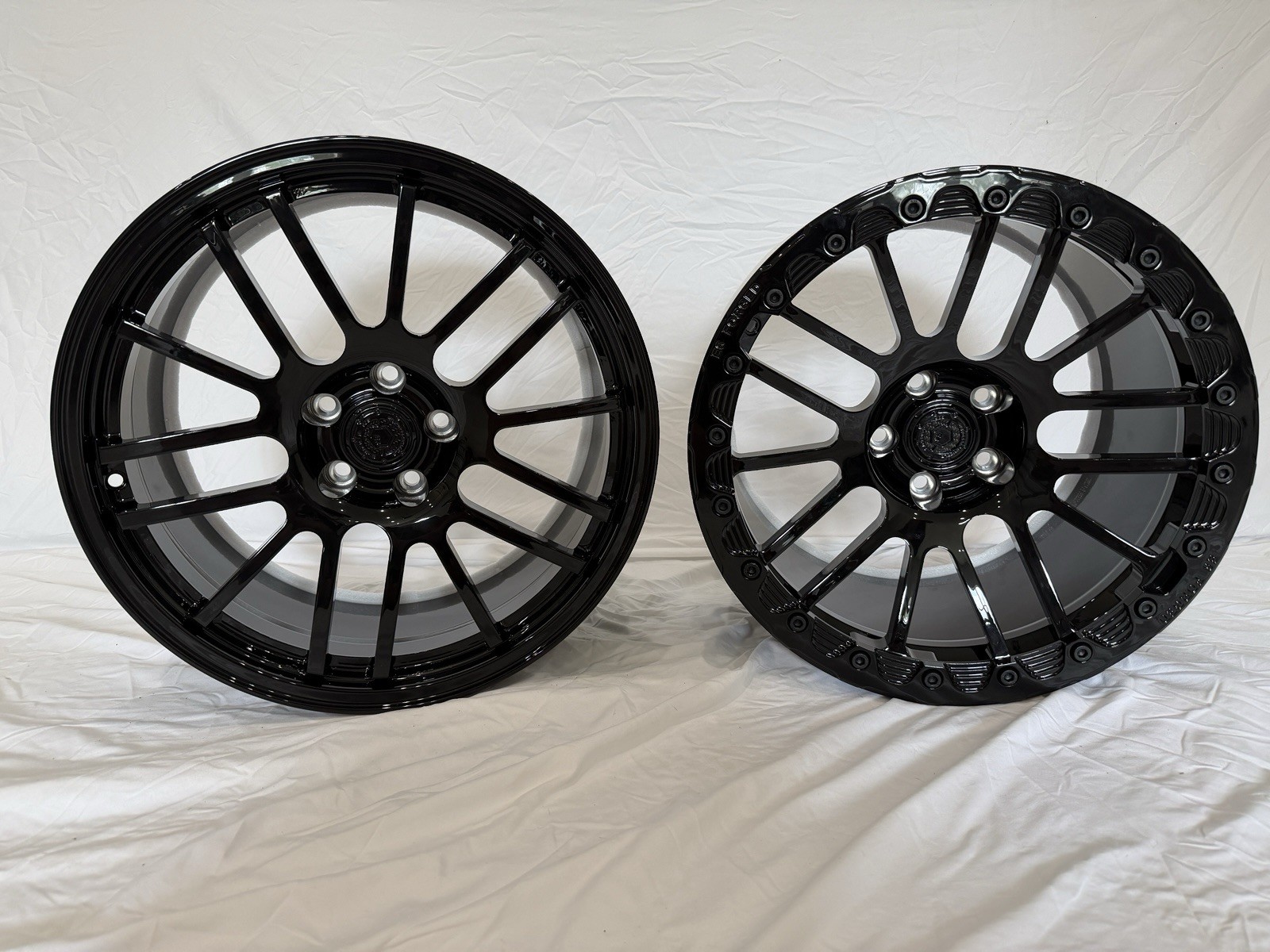 18” Lamborghini Huracan Audi r8 Beadlock Wheels