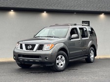 2007 Nissan Pathfinder LE