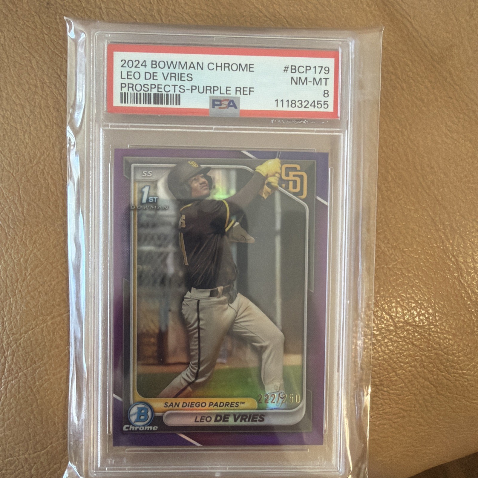 2024 BOWMAN CHROME PROSPECTS PURPLE REFRACTOR #BCP179 LEO DE VRIES /250 PSA 8