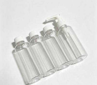4er Pack transparente Reiseflaschen Set | Flughafen zugelassene nachfüllbare Toilettenartikel enthalten