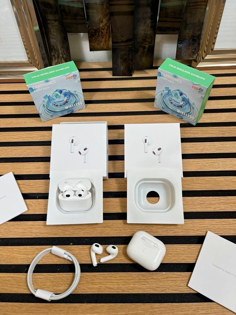 Apple AirPods Pro (3rd Gen) ANC Built-In Mic White Bluetooth In-Ear