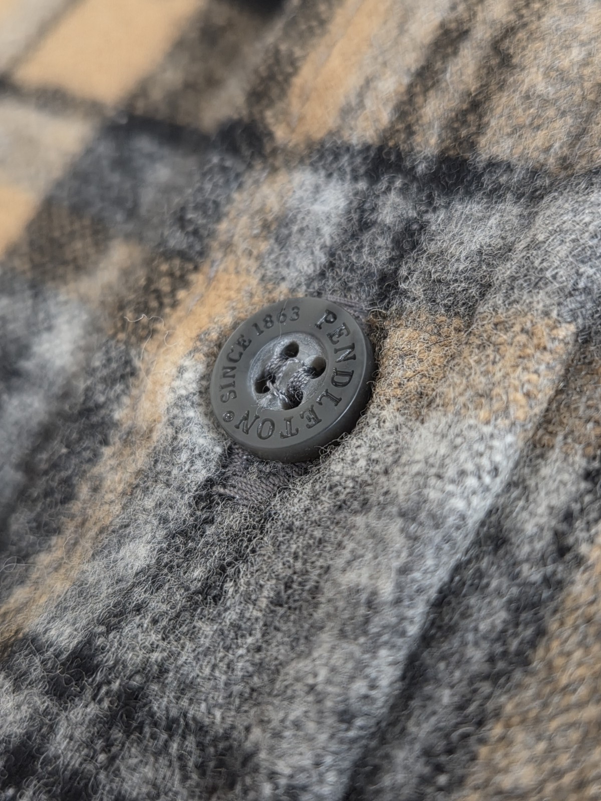 "Current" Pendleton Trail Plaid Wool Flannel Mens… - image 5