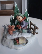 Vntg Goebel Hummel Figurines "Autumn Frolic & Playful Pals" Hummelscape Set 1998