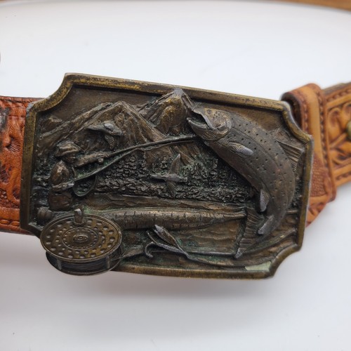 Vintage Siskiyou Oregon USA Fly Fishing Salmon Trout Outdoors Belt Buckle 34 - Picture 2 of 5