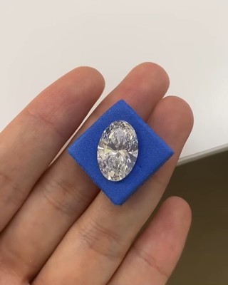 8 crt Oval Cut Natural diamond VSS1 Clarity D Grade specimen gemstone
