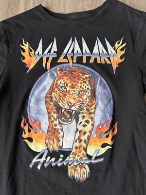 Def Leppard Animal T Shirt Black Short Sleeve Rock N Roll Men's