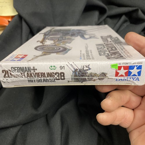 Tamiya GERMAN - 20mm FLAKVIERLING 38 Plastic Model Kit, 1/35 - NEW IN Sealed BOX - Picture 3 of 9