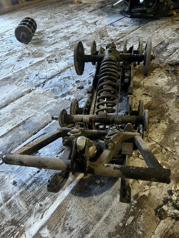 Conjunto de skid Yamaha Rx1 2004  - Imagem 3 de 4