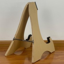 Vertikaler Snowboardst&auml;nder f&uuml;r Shortboard Skibrett