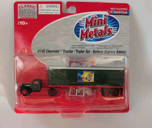 Juego de tractor/remolque Chevrolet Mini metales escala HO REA '41/46 #31158 caja abierta  | Zustand: New