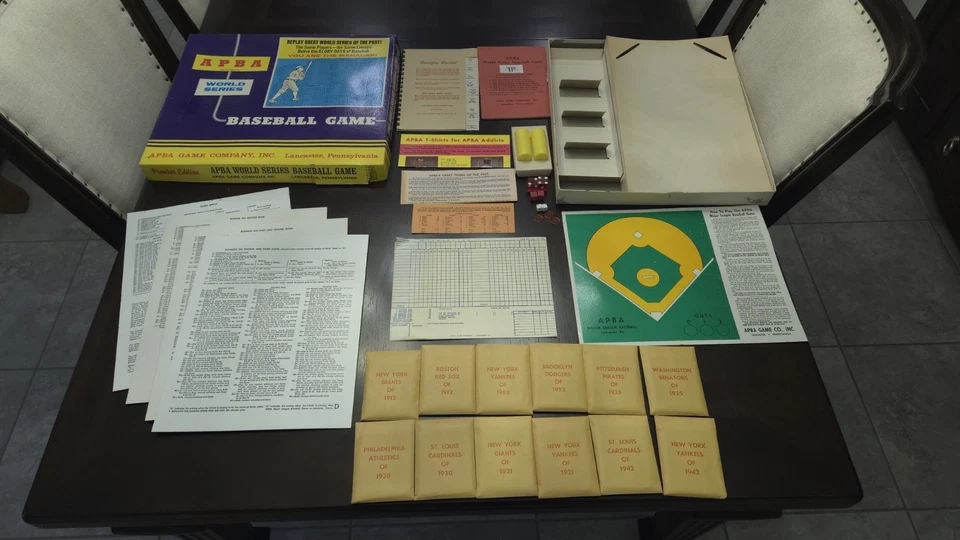 APBA Premier World Series Edition 1966-67 Complete 12 Team Set VG/EX Condition - Image 2 of 4