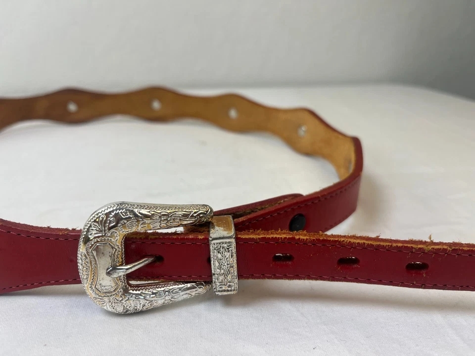 Red Leather Western Concho Belt 36 Scallop Silver Buckle Cowgirl Rodeo Pantina - Image 3 of 4