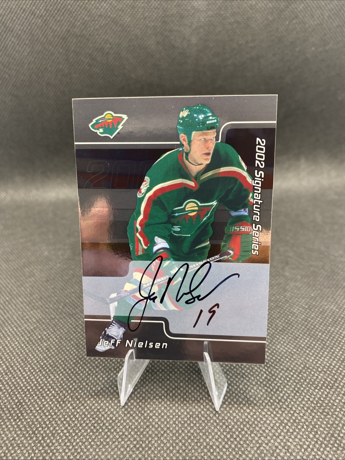 2002 In The Game Signature Series Jeff Nielsen #091 Minnesota Wild