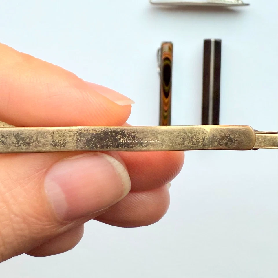 Lote De Colección De 4 Clips De Corbata - Tabla De Surf Madera Hickok Flecha Baquelita Latón 🔥 Foto 4 de 4