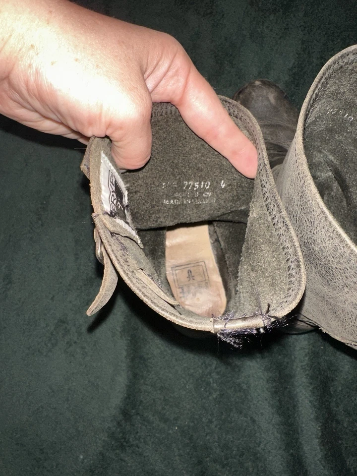 Женские сапоги Frye Engineer серые кожа искусственно состаренная пряжка до середины икры 8,5 77510 - Изображение 3 из 4