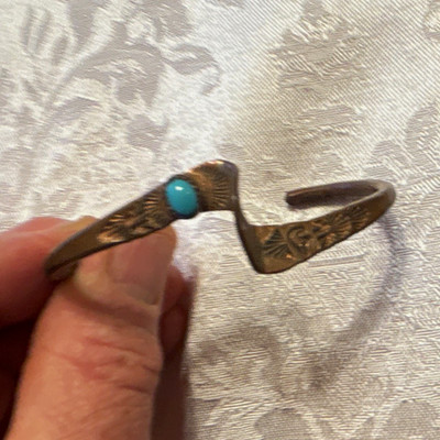 Navajo copper Adjustable Cuff Bracelet w/ Round Blue Turquoise Bezel Stone