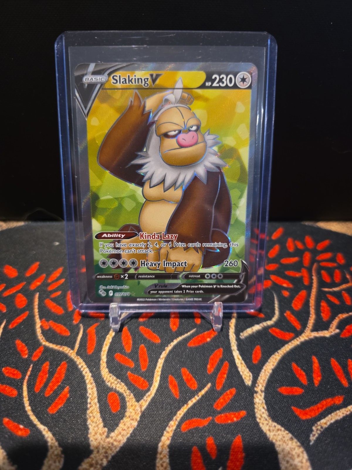 Slaking V (Full Art) 077/078 Pokémon GO Holo NM