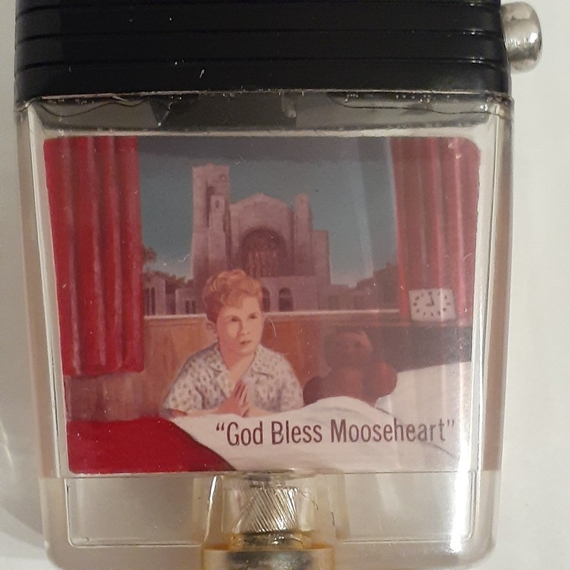 Scripto vu lighter. Mooseheart. Brand new in the tin.