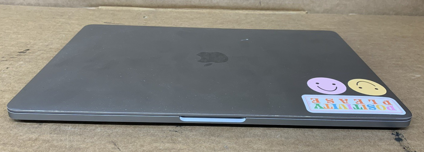 2016 Apple MacBook Pro 13" Intel Core i5 2.0GHz 8GB RAM 256G