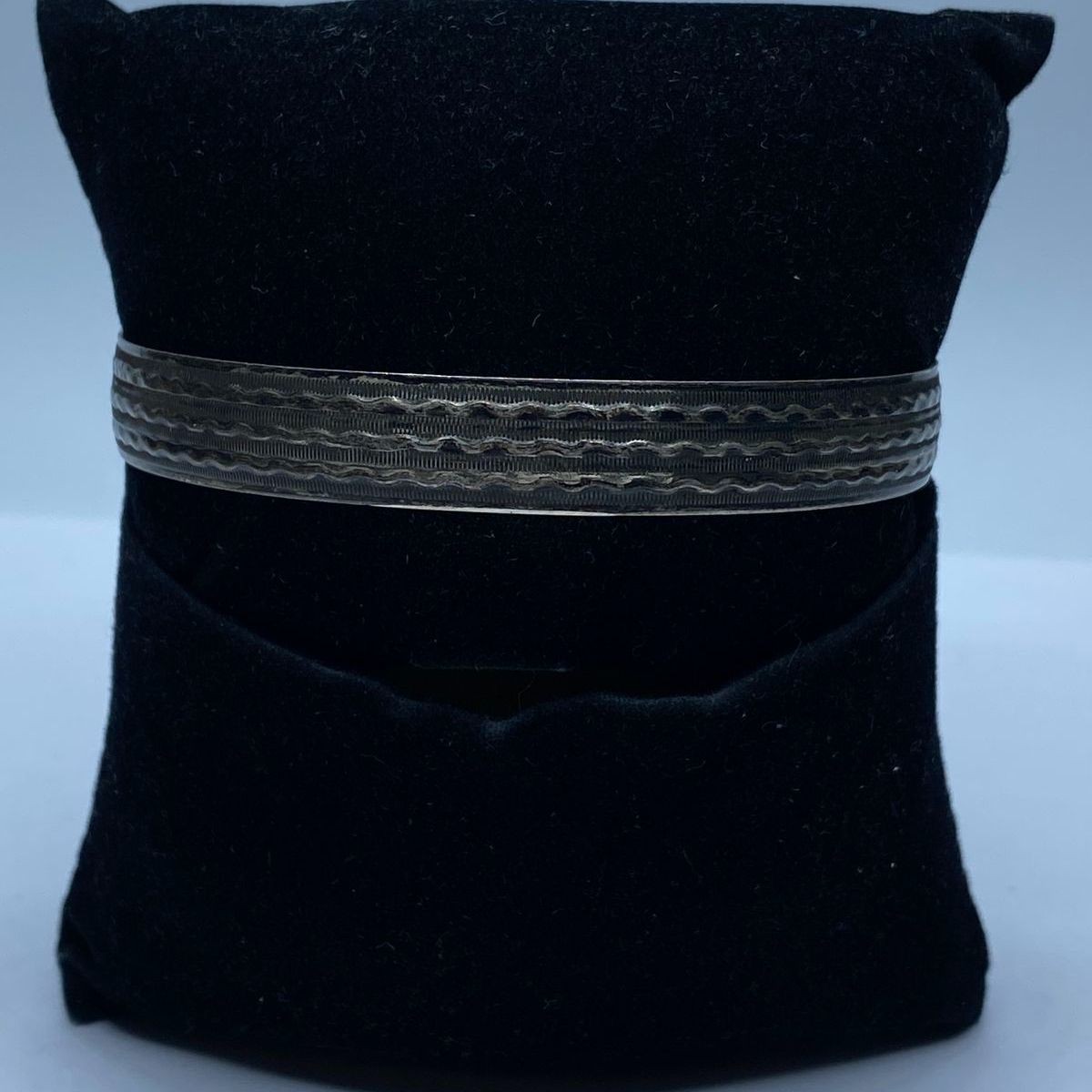 Sterling Silver Engraved Design Bangle Bracelet 1… - image 5