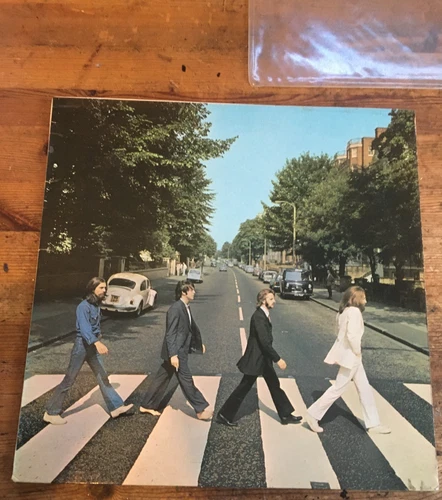 THE BEATLES - ABBEY ROAD Vinyl LP. Original 'Drain Cover'. VG+/VG+/VG+. Offers?