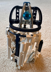 Lego Star Wars Technic set 8009 - R2-D2; 100% complete w box and instructions