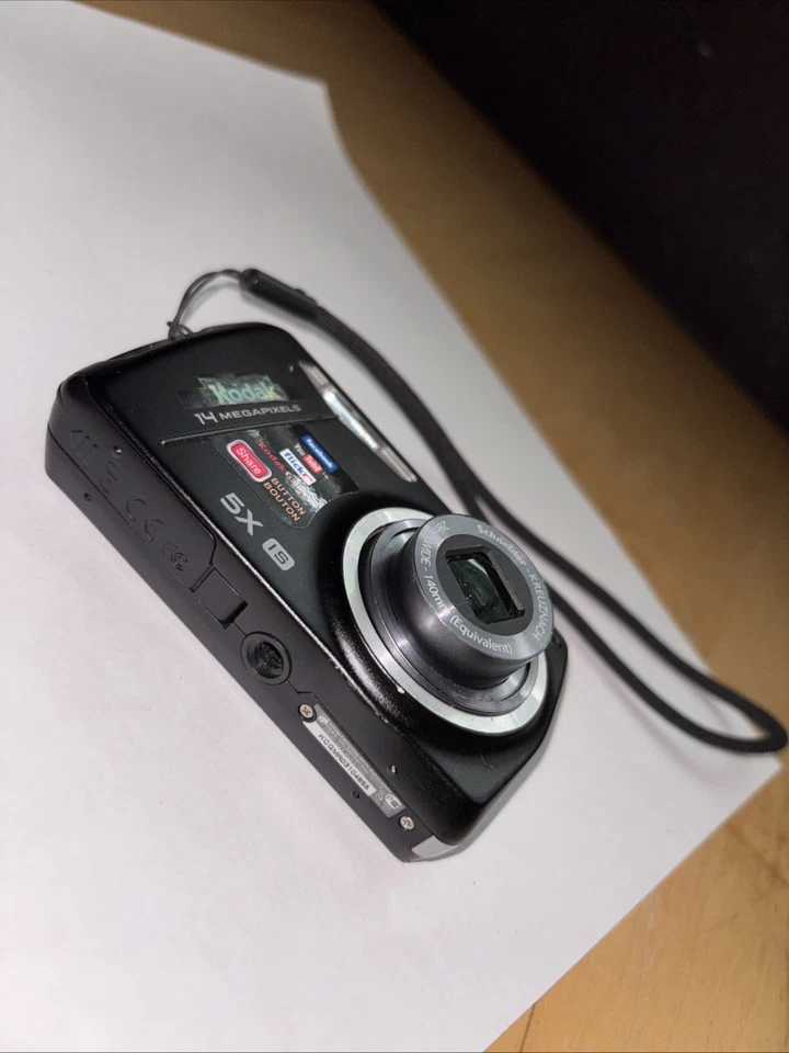 Kodak EasyShare M575 Black  - Image 3 of 4