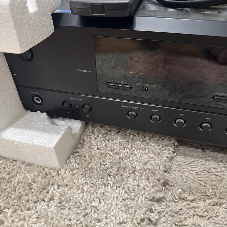 Onkyo TX-8011  - 2 Channel AM/FM Phono Stereo Receiver System - W/ Remote Bundle - Image 3 of 4
