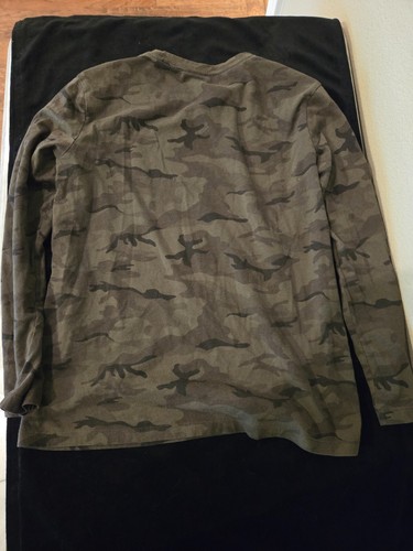 Old Navy Boys Green/Black Camouflage Long Sleeve Crewneck T Shirt Size 14/16 XL - 第 4/4 張圖片