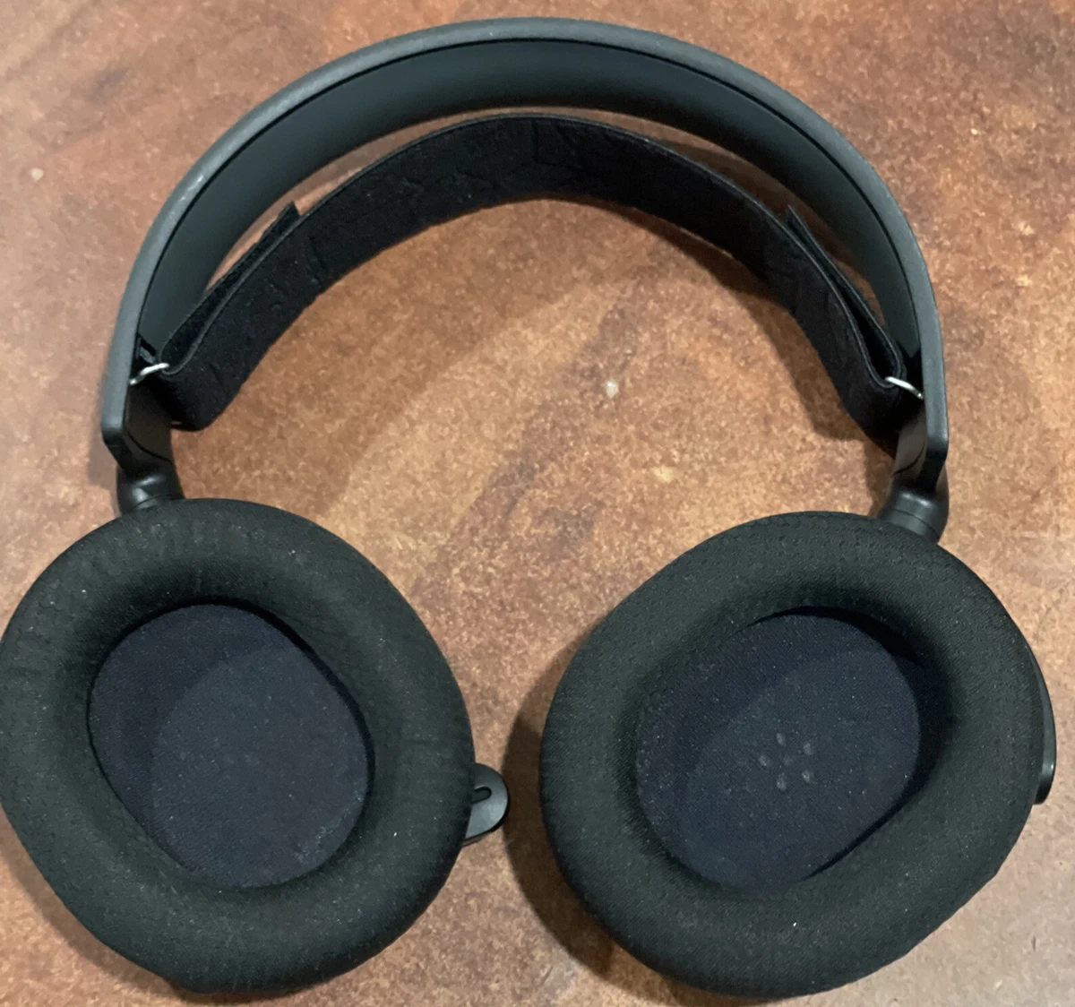 SteelSeries Arctis 5 Surround Sound RGB Gaming Headset Black READ FOR PART